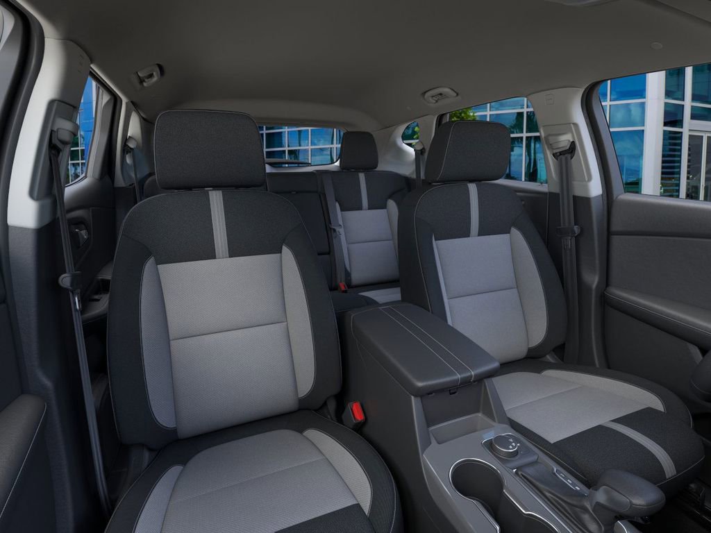 New 2025 Chevrolet Blazer LT FWD image 16