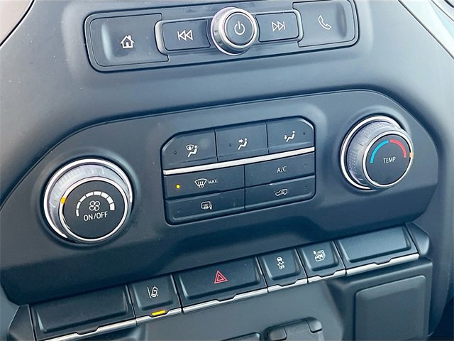 Used 2024 Chevrolet Silverado 2500 Custom w/ Snow Plow Prep/Camper Package image 19