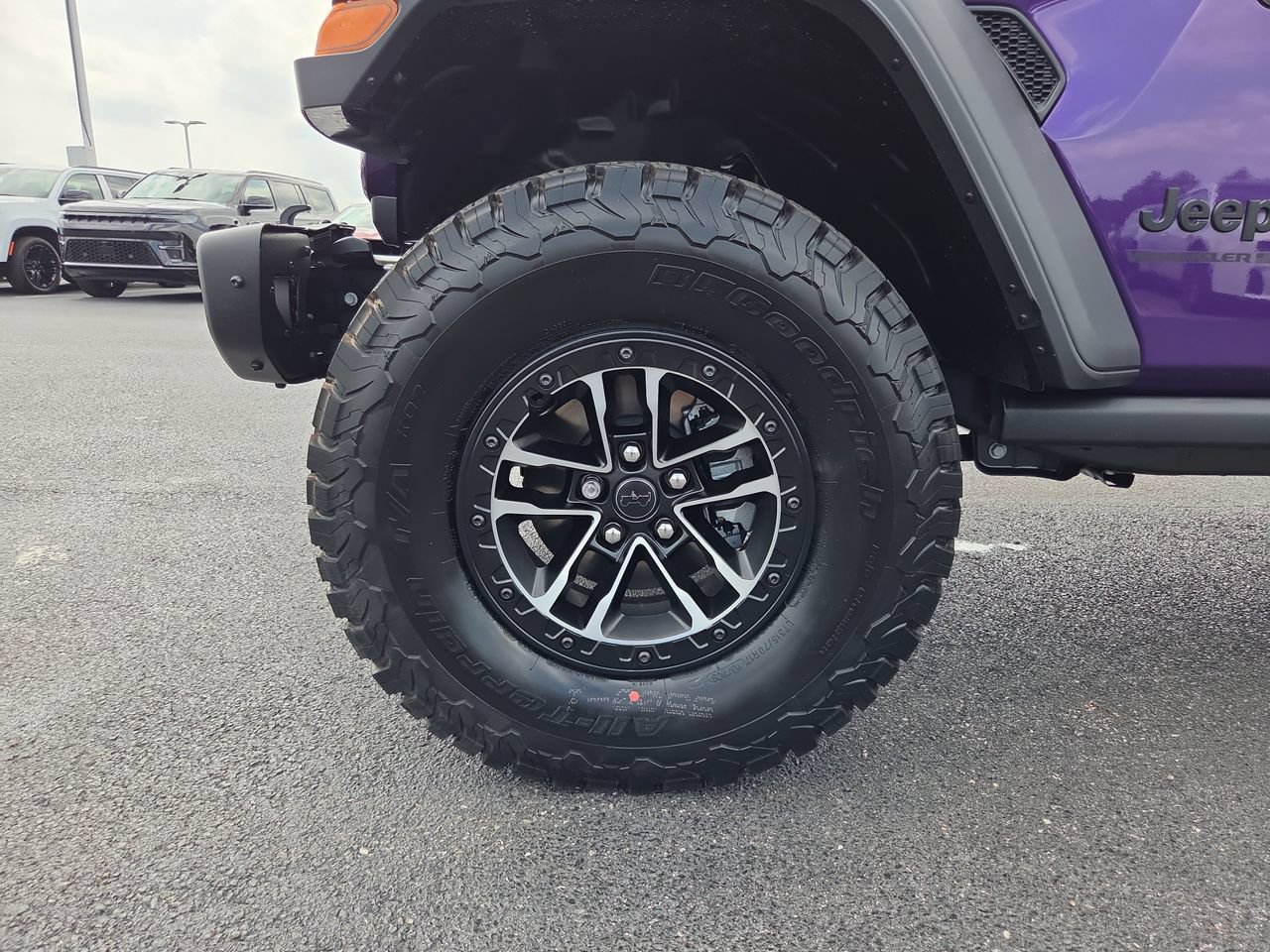 New 2026 Jeep Wrangler Unlimited Rubicon 392 w/ Dual Top Group AWD/4WD image 9