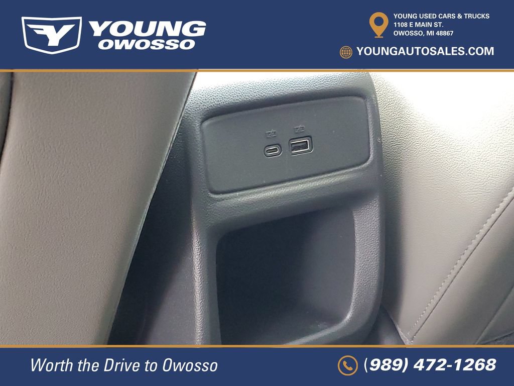 Certified 2025 Chevrolet Trax ACTIV w/ Sunroof Package FWD image 29