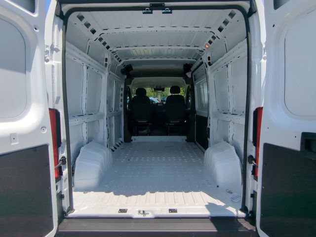 New 2026 RAM ProMaster 1500 w/ Safety Group FWD image 14