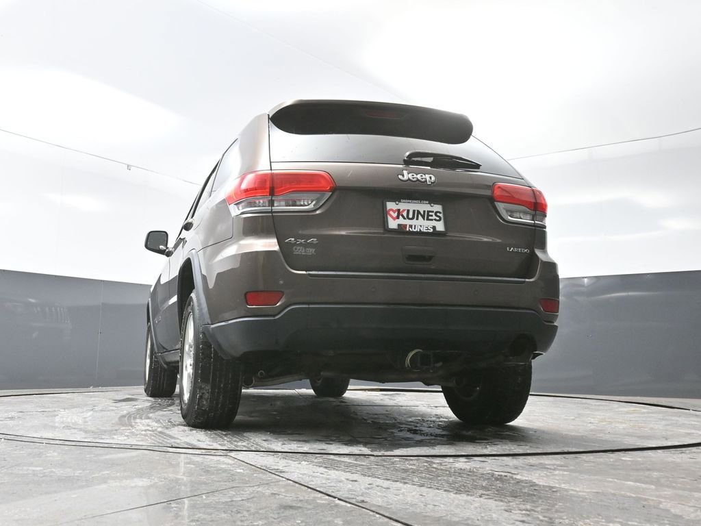 Used 2017 Jeep Grand Cherokee Laredo w/ Quick Order Package 23E image 53