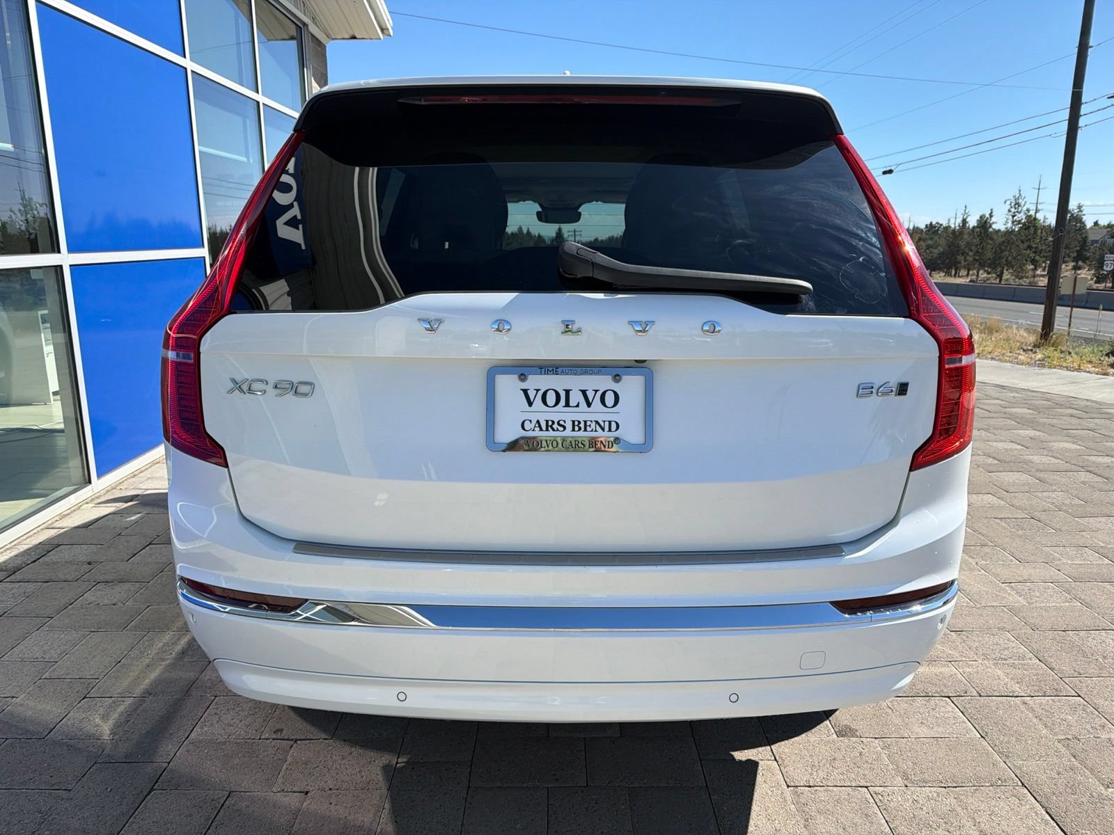 Used 2023 Volvo XC90 B6 Plus AWD/4WD image 6