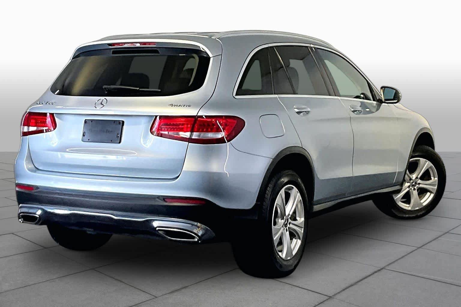 Used 2018 Mercedes-Benz GLC 300 4MATIC image 13