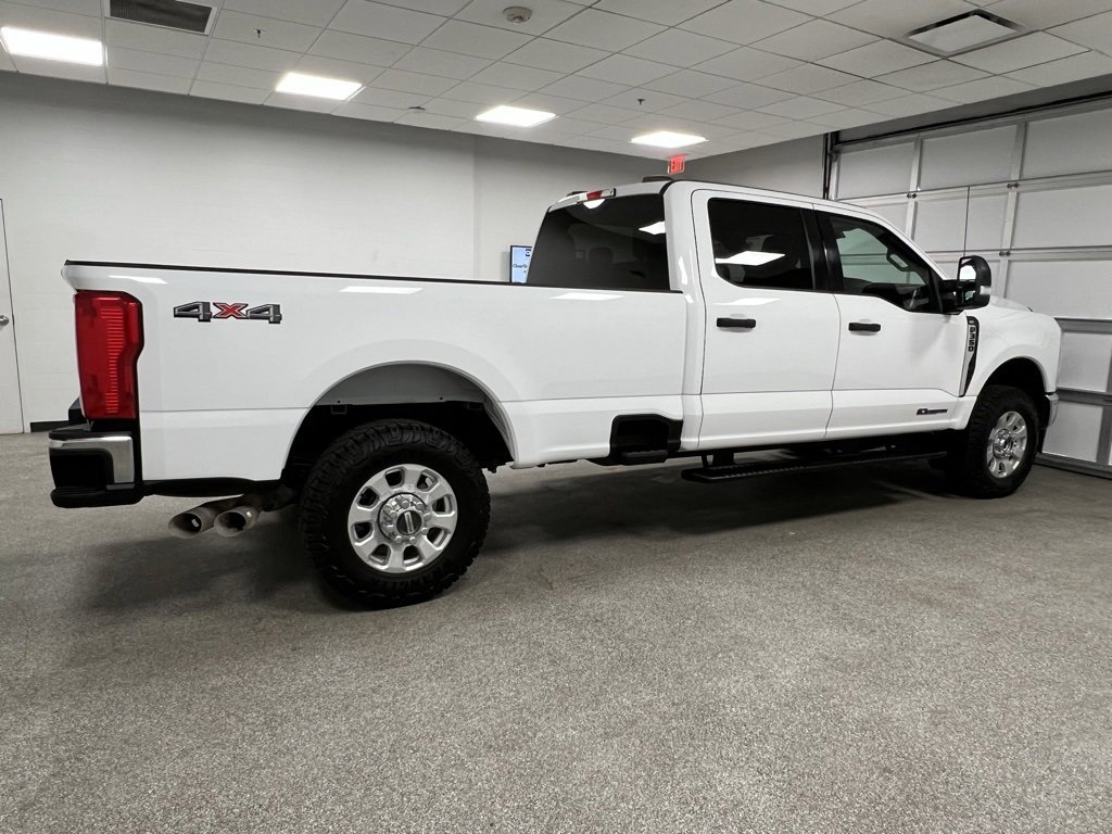 Used 2023 Ford F350 XLT w/ FX4 Off-Road Package image 14