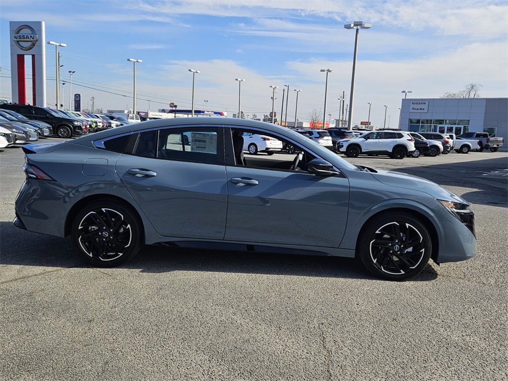 New 2026 Nissan Sentra SR image 13