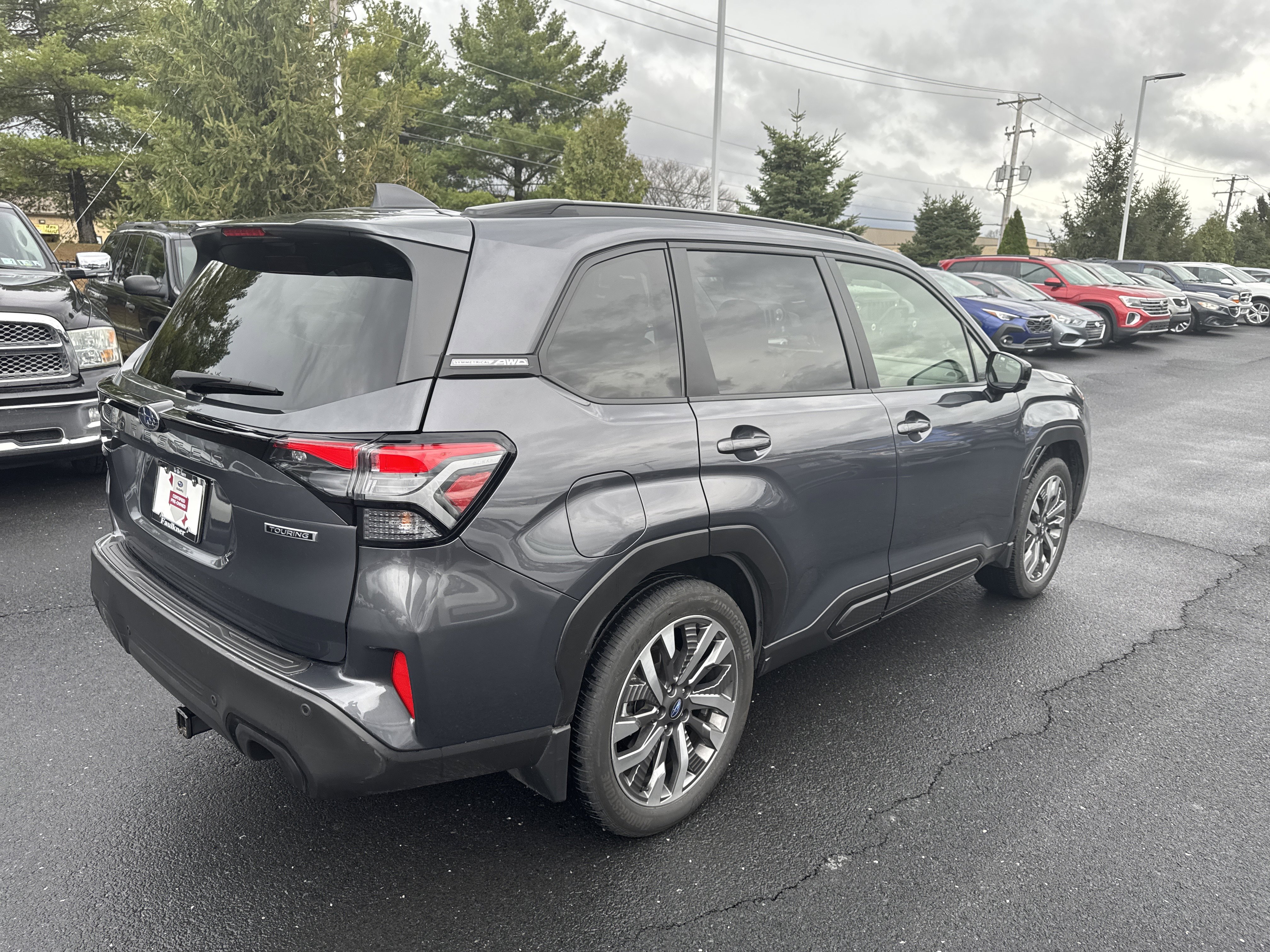 Used 2025 Subaru Forester Touring image 8