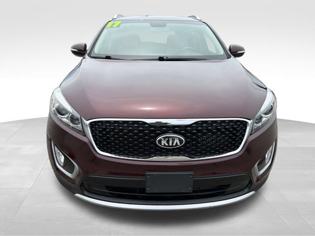 Used 2017 Kia Sorento EX w/ EX Premium Package FWD image 2