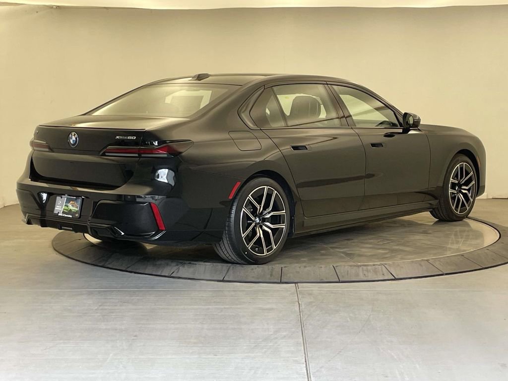 New 2026 BMW i7 xDrive60 AWD/4WD image 5