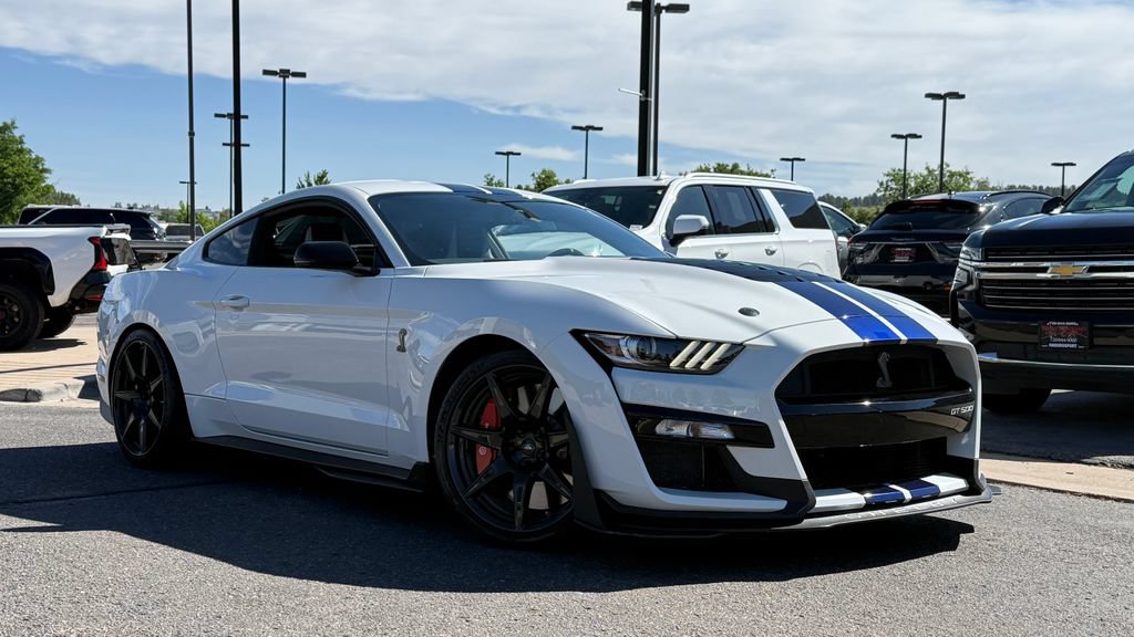 Used 2020 Ford Mustang Shelby GT500 w/ Carbon Fiber Track Pack RWD image 1