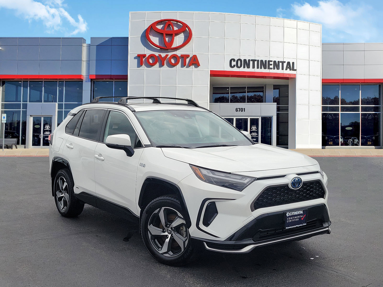 Certified 2023 Toyota RAV4 SE w/ Weather & Moonroof Package AWD/4WD image 2