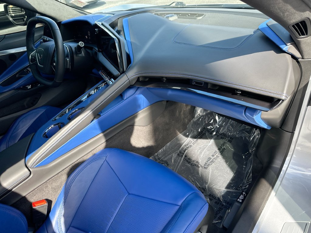 Certified 2026 Chevrolet Corvette Stingray Premium Conv w/ Stealth Interior Trim Package RWD image 25