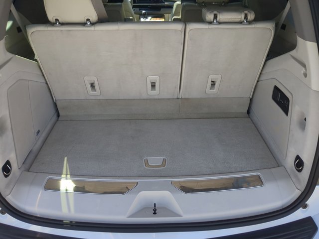 Used 2021 Cadillac Escalade Sport Platinum w/ LPO, ONYX Package image 6