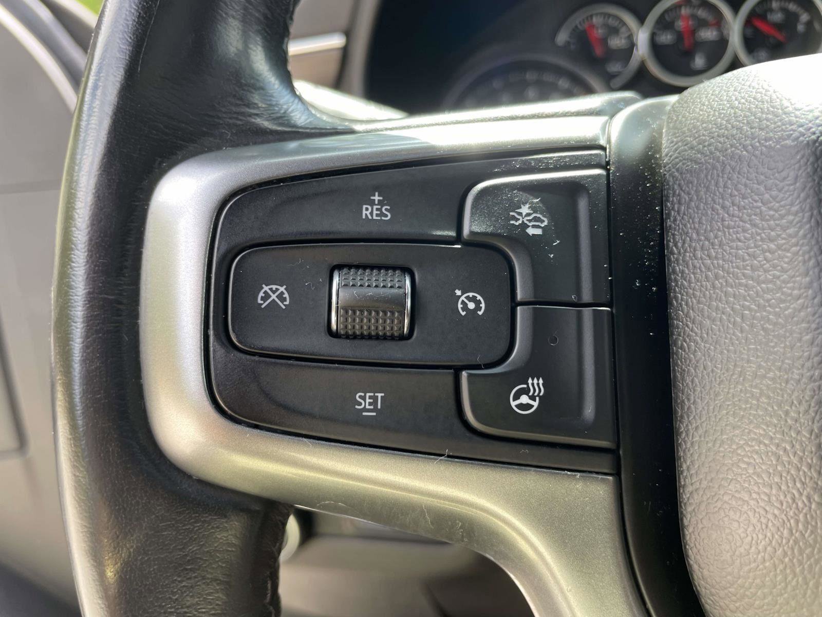 Used 2021 Chevrolet Tahoe Z71 w/ Z71 Signature Package image 11