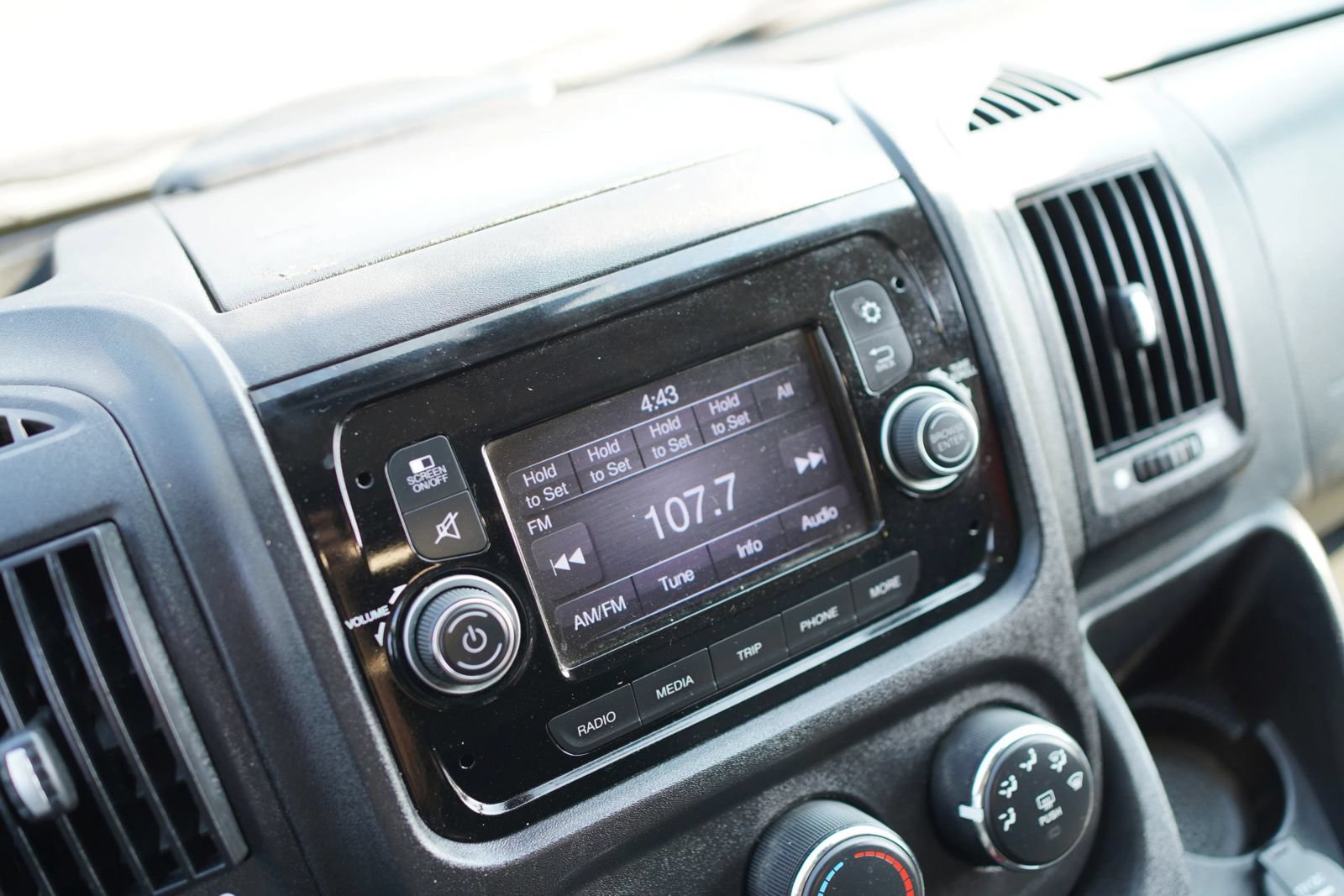 Used 2020 RAM ProMaster 3500 FWD image 19