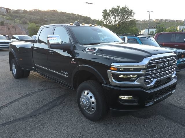 Certified 2025 RAM 3500 Limited AWD/4WD image 2