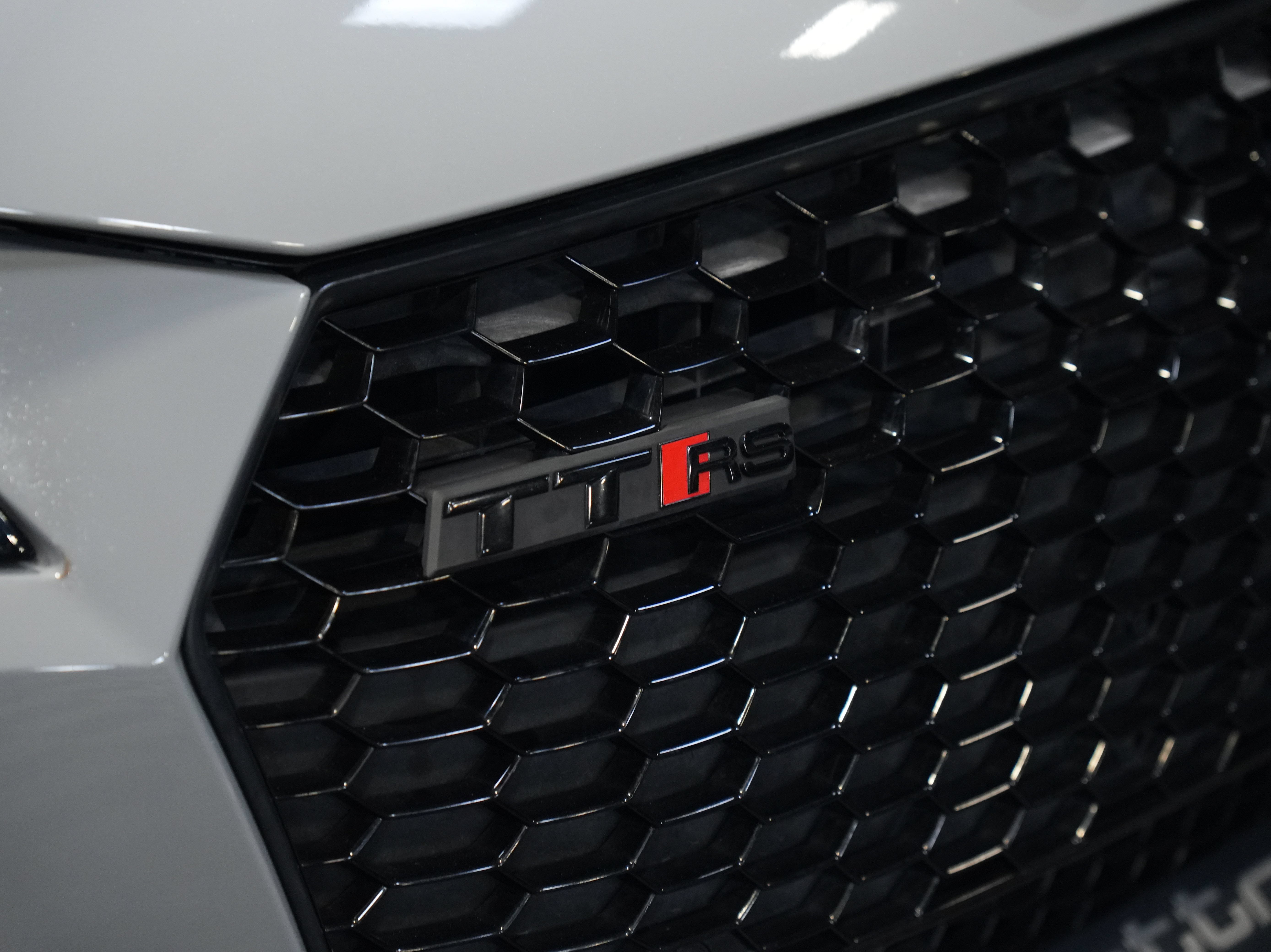 Used 2019 Audi TT RS w/ Technology Package AWD/4WD image 13