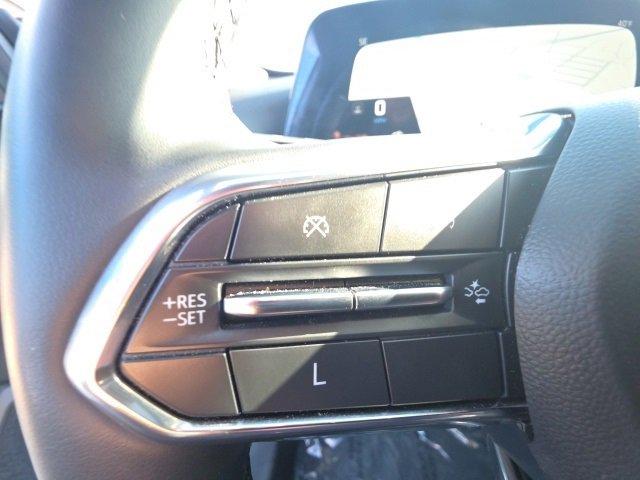 Used 2025 Chevrolet Equinox LT w/ Convenience Package II image 16