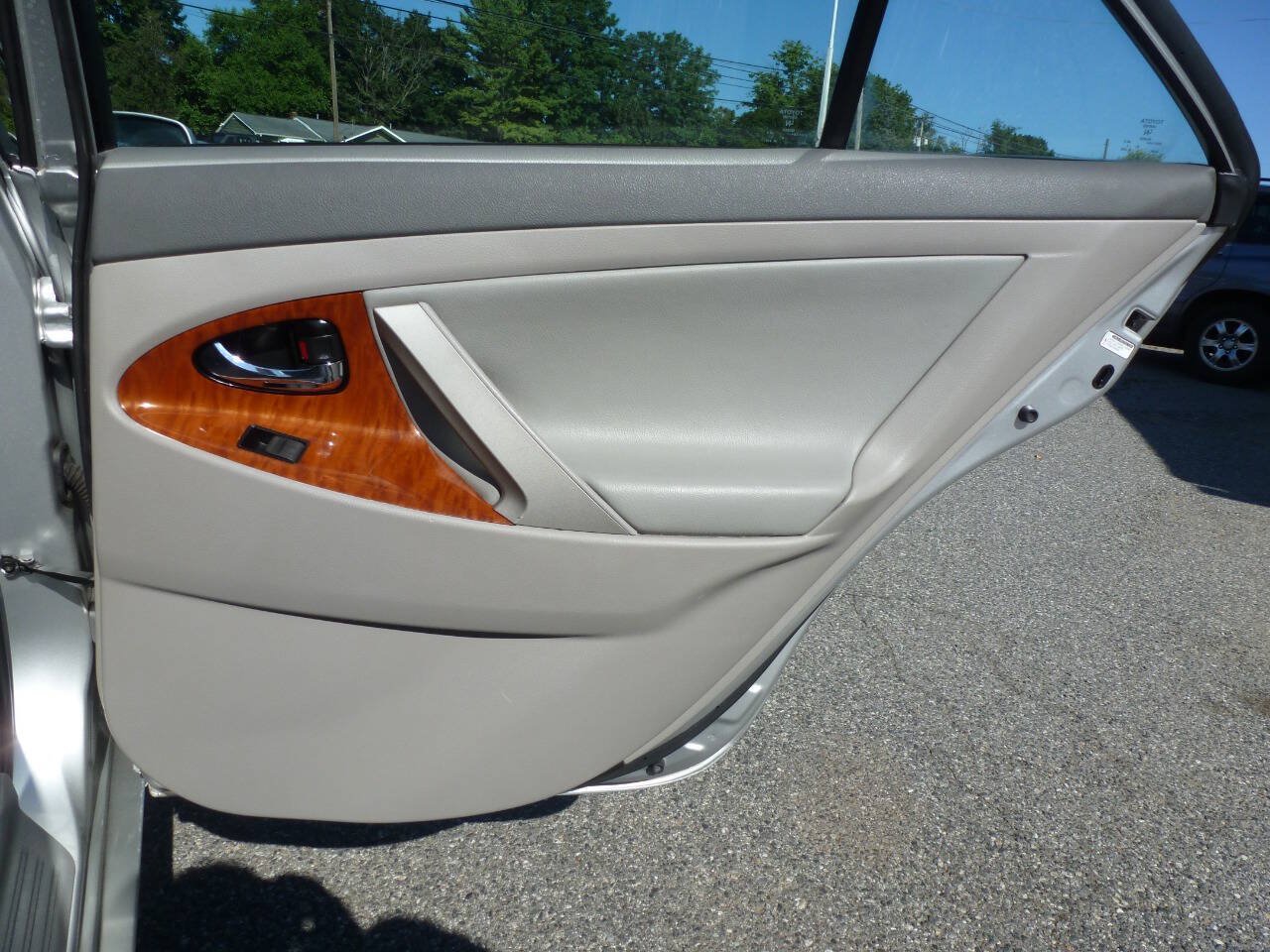 Used 2008 Toyota Camry XLE FWD image 35