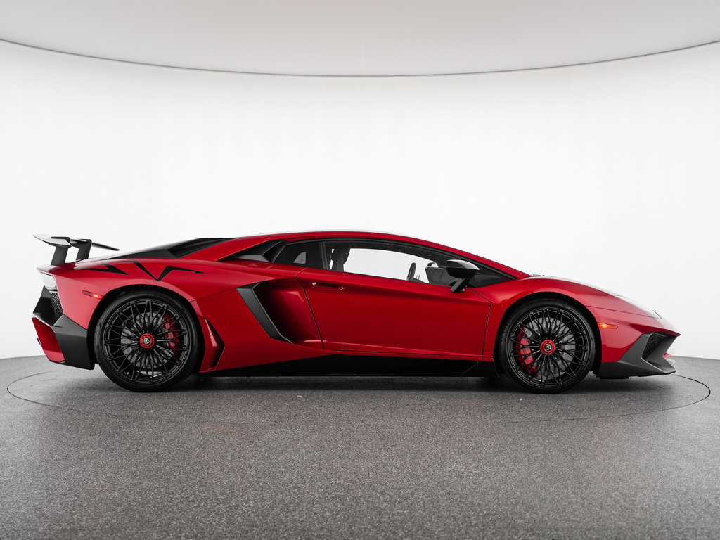 Used 2016 Lamborghini Aventador LP 750-4 Superveloce AWD/4WD image 7