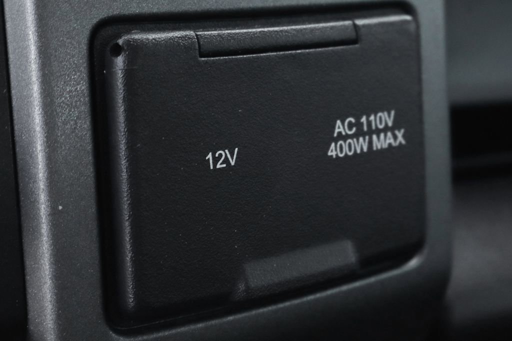 Used 2018 Ford F150 Raptor w/ Equipment Group 802A Luxury image 44