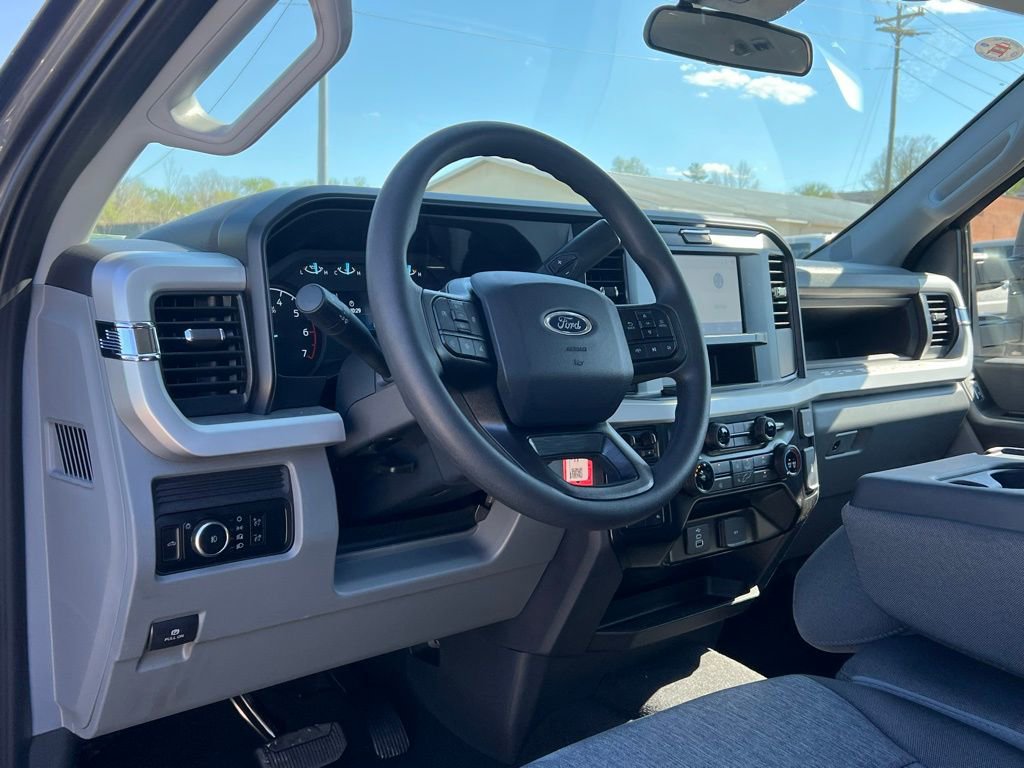 New 2026 Ford F250 XL w/ STX Appearance Package AWD/4WD image 12