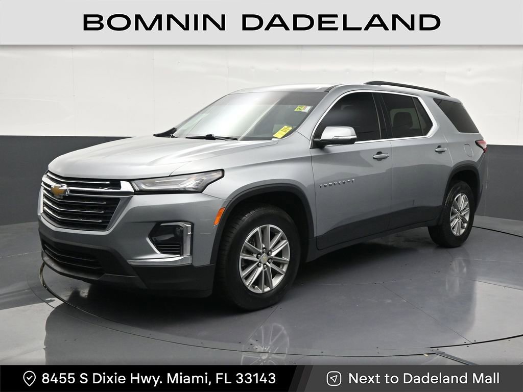 Used 2023 Chevrolet Traverse LT