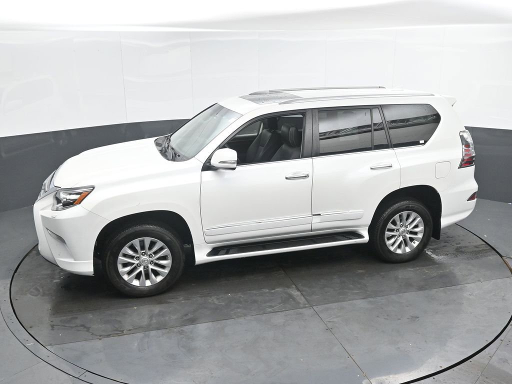 Used 2019 Lexus GX 460 image 40