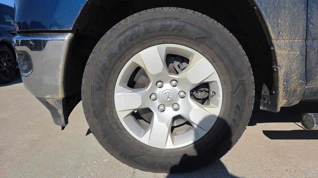 Used 2019 RAM 1500 Big Horn image 10