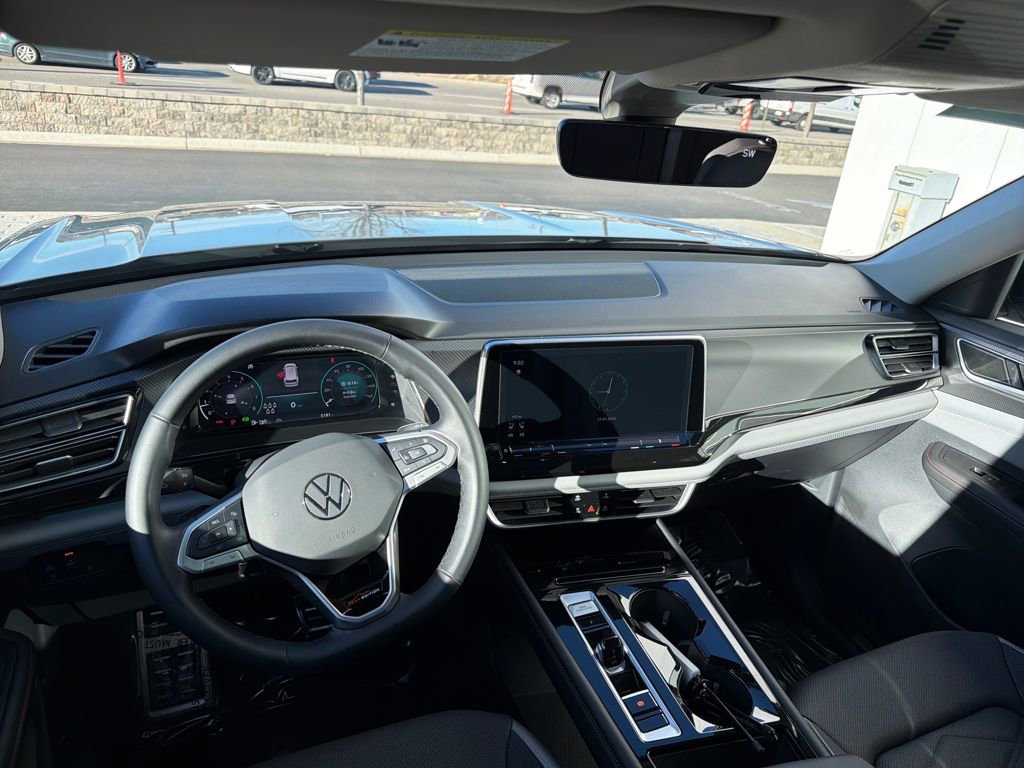 Certified 2025 Volkswagen Atlas Peak Edition SE image 15