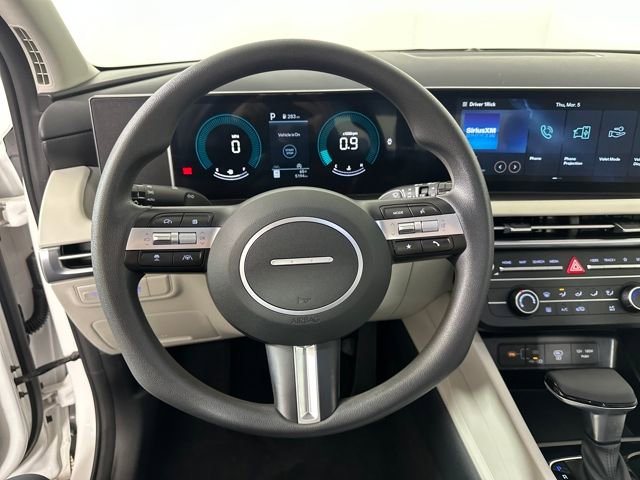 Certified 2025 Hyundai Tucson SE image 42