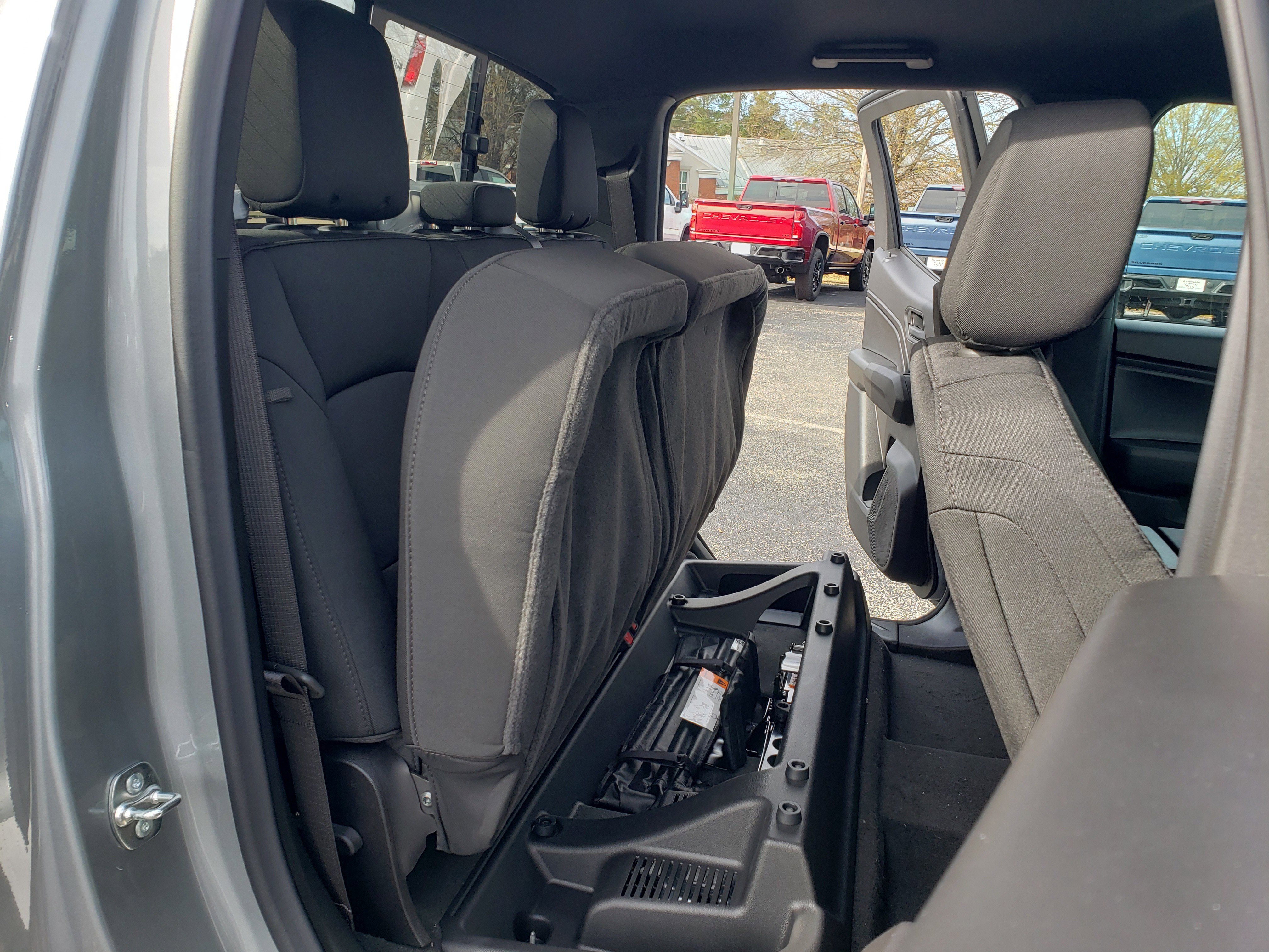 New 2026 Chevrolet Colorado W/T image 29