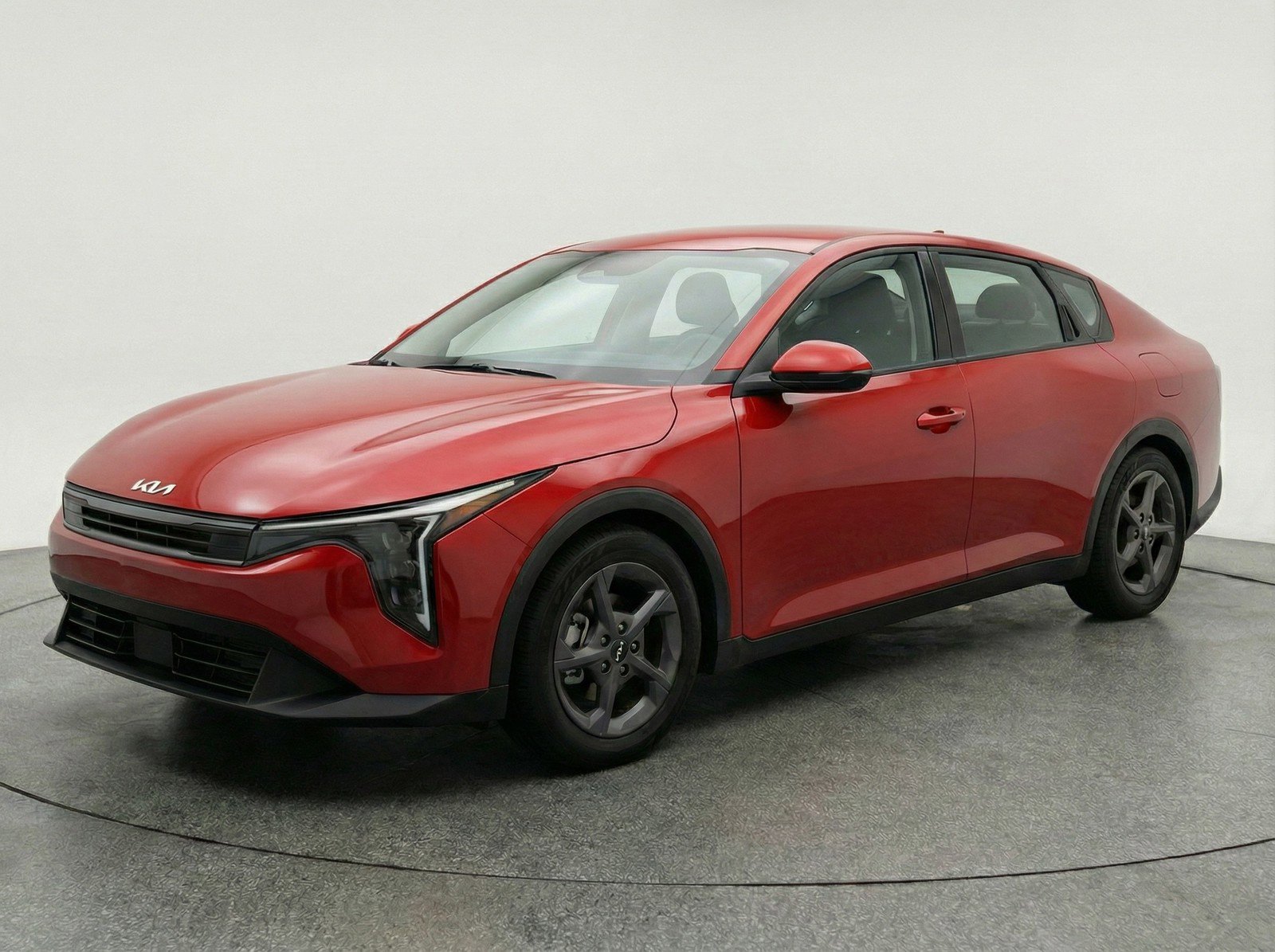 Used 2025 Kia K4 LXS image 3
