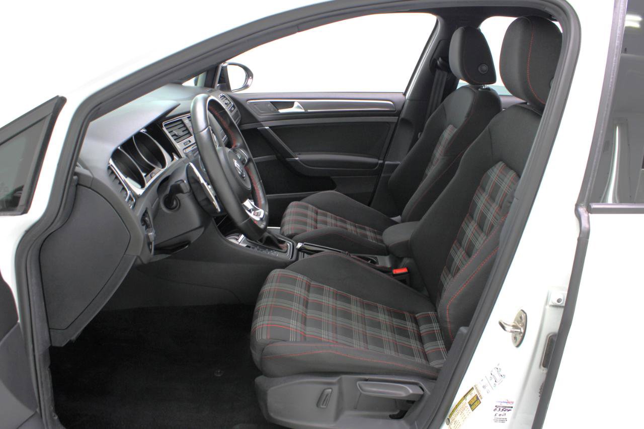 Used 2021 Volkswagen GTI S image 31