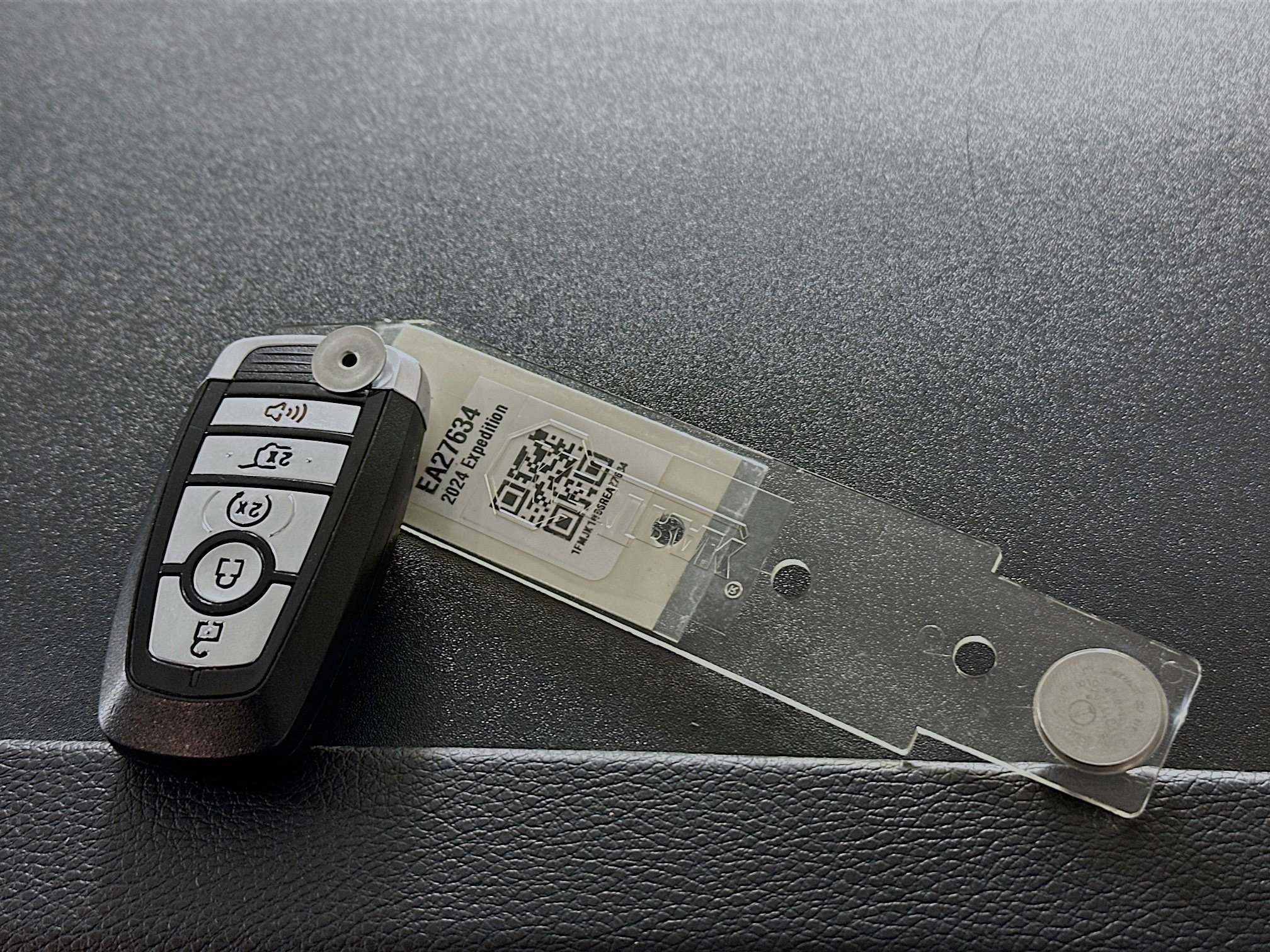 Used 2024 Ford Expedition Max XLT image 33