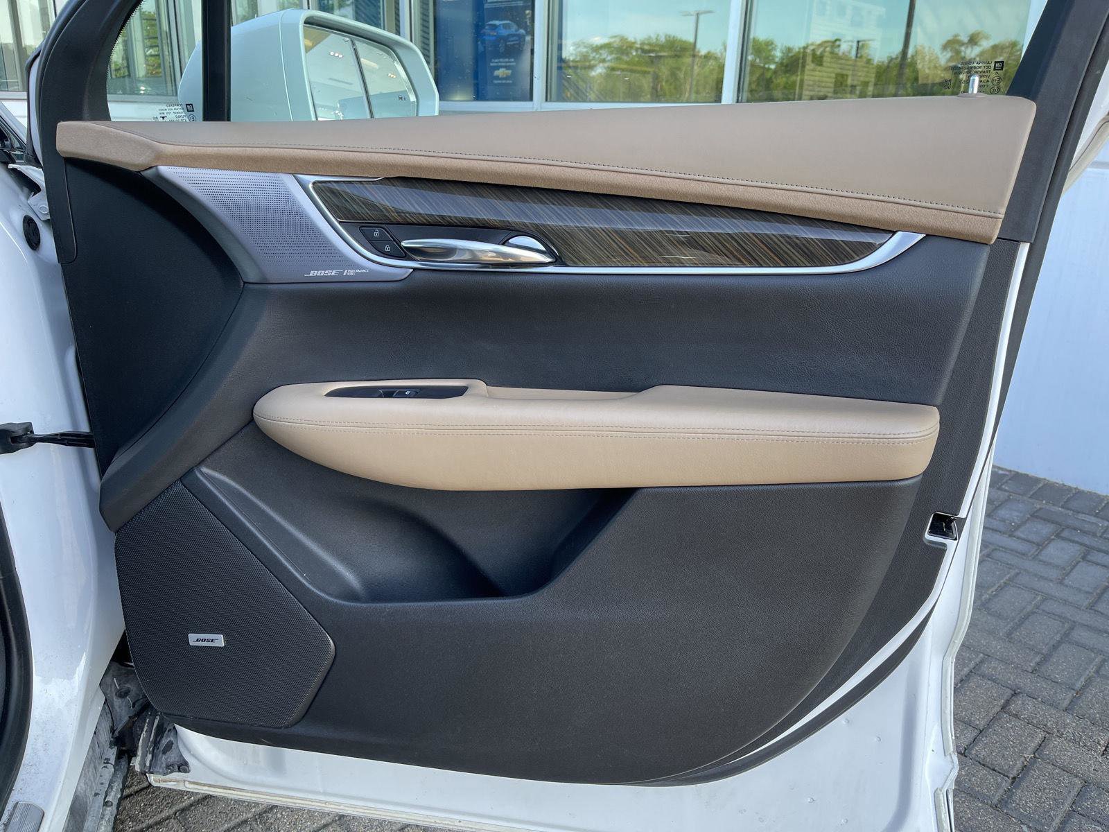 Used 2020 Cadillac XT6 Sport w/ Platinum Package AWD/4WD image 38