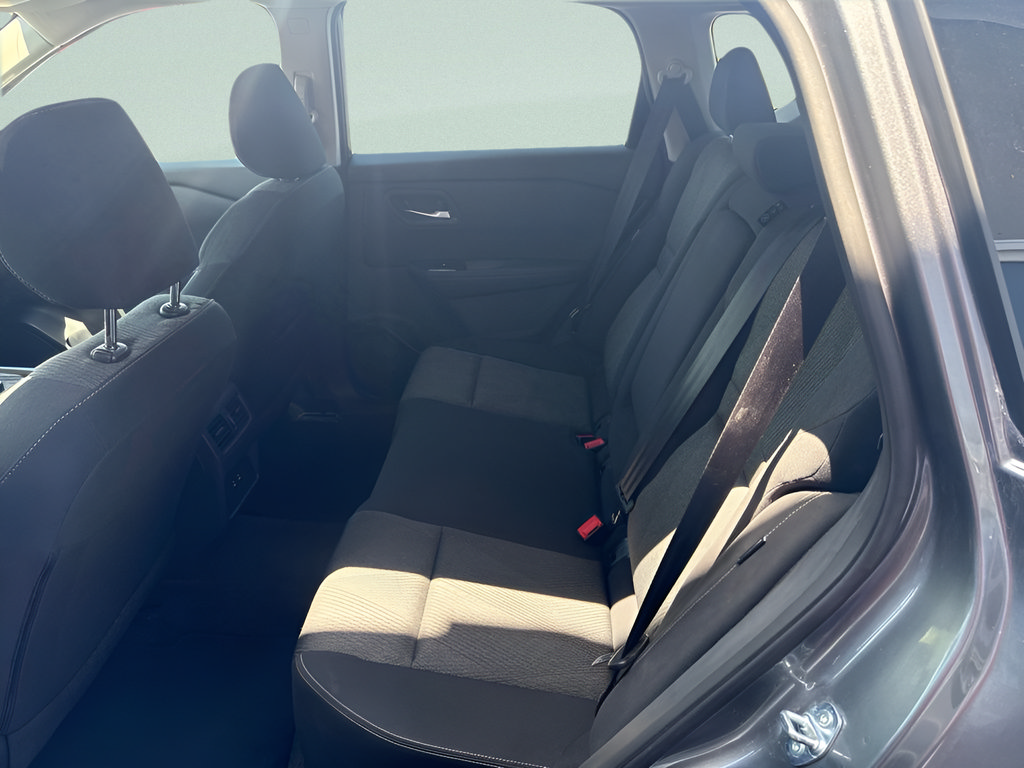 Used 2024 Nissan Rogue SV AWD/4WD image 10