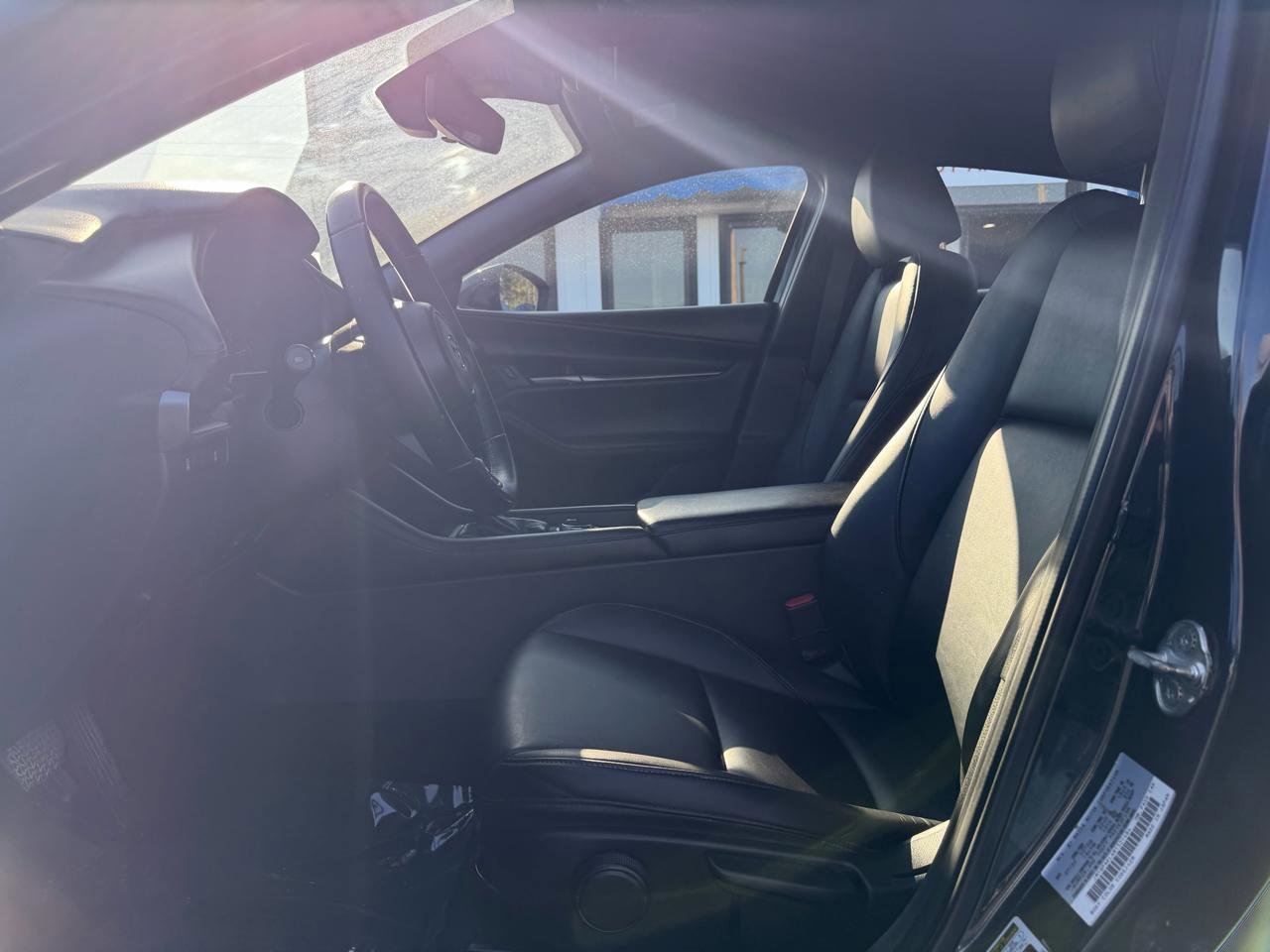 Used 2022 MAZDA MAZDA3 s image 11