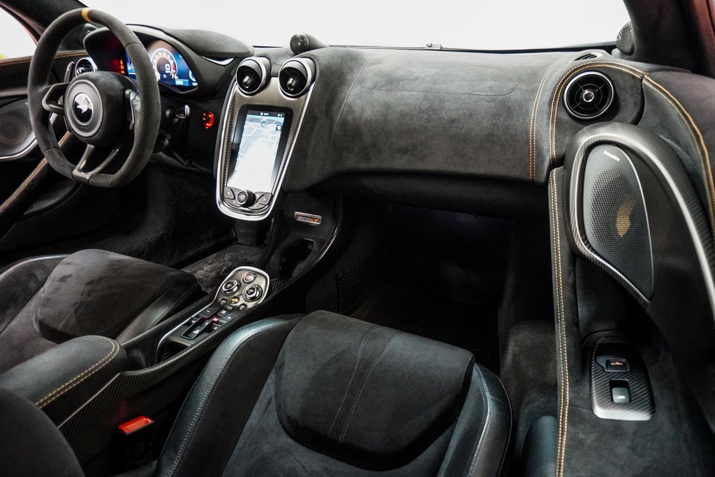 Used 2020 McLaren 600LT Spider image 21