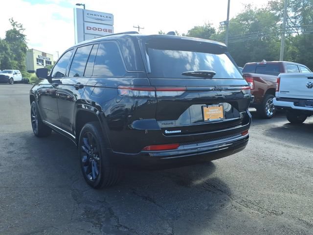 Certified 2023 Jeep Grand Cherokee Limited AWD/4WD image 5