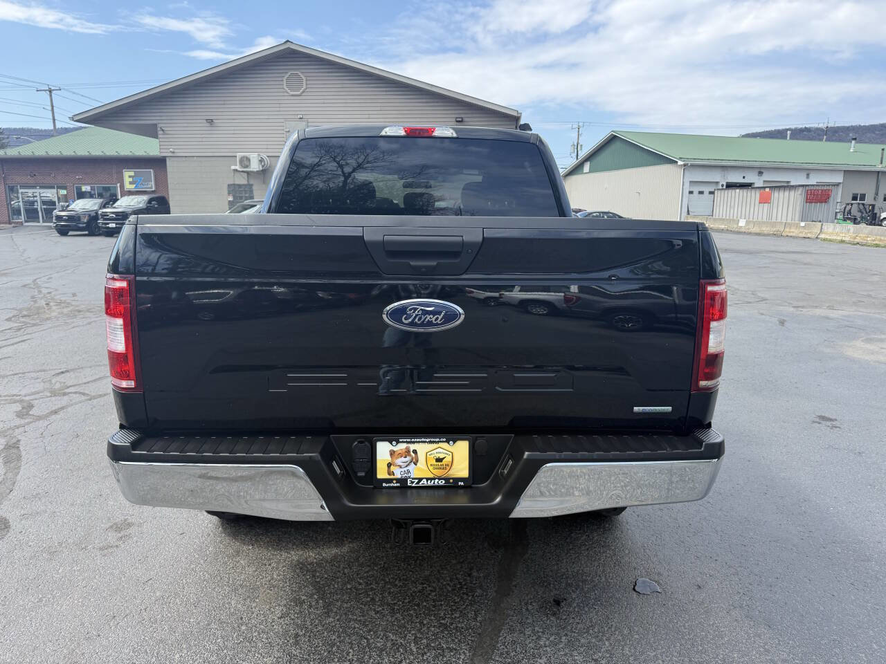 Used 2018 Ford F150 XLT w/ Max Trailer Tow Package image 9