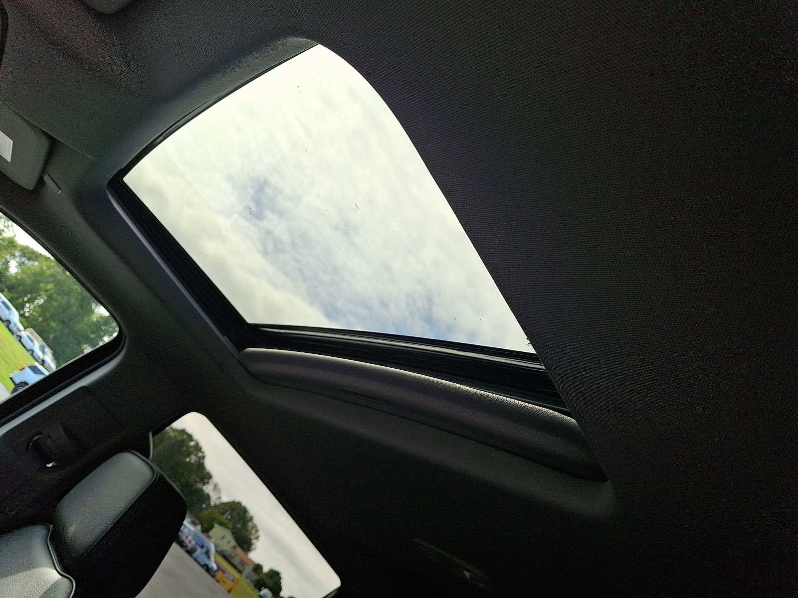 Used 2022 GMC Sierra 1500 Denali w/ Denali Reserve Package image 15