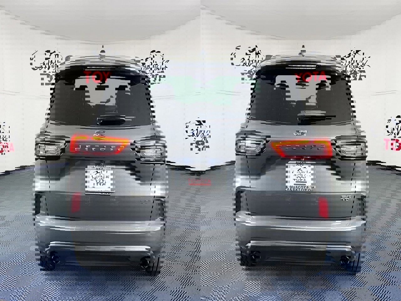 Used 2024 Ford Escape ST-Line image 6