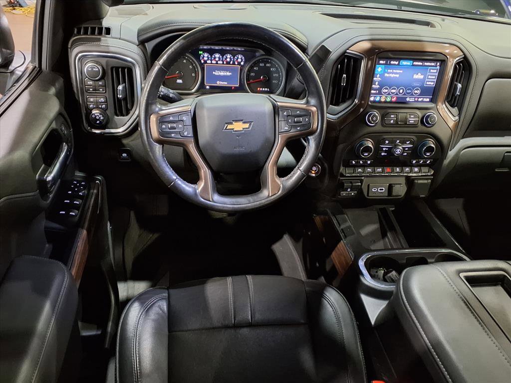 Used 2022 Chevrolet Silverado 1500 High Country image 9