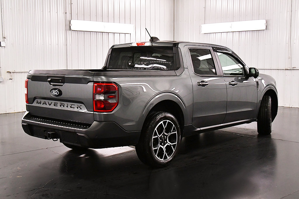 Used 2025 Ford Maverick Lariat w/ 4K Tow Package AWD/4WD image 7