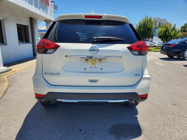 Used 2019 Nissan Rogue SV w/ Premium Package FWD image 7