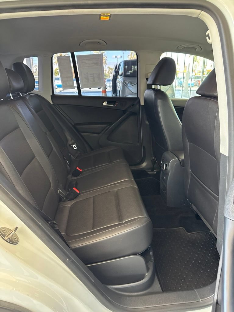 Used 2016 Volkswagen Tiguan S FWD image 7