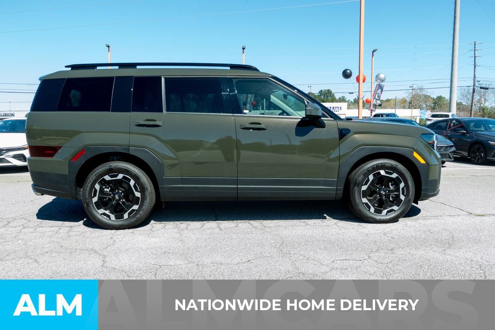 Used 2025 Hyundai Santa Fe SEL image 4