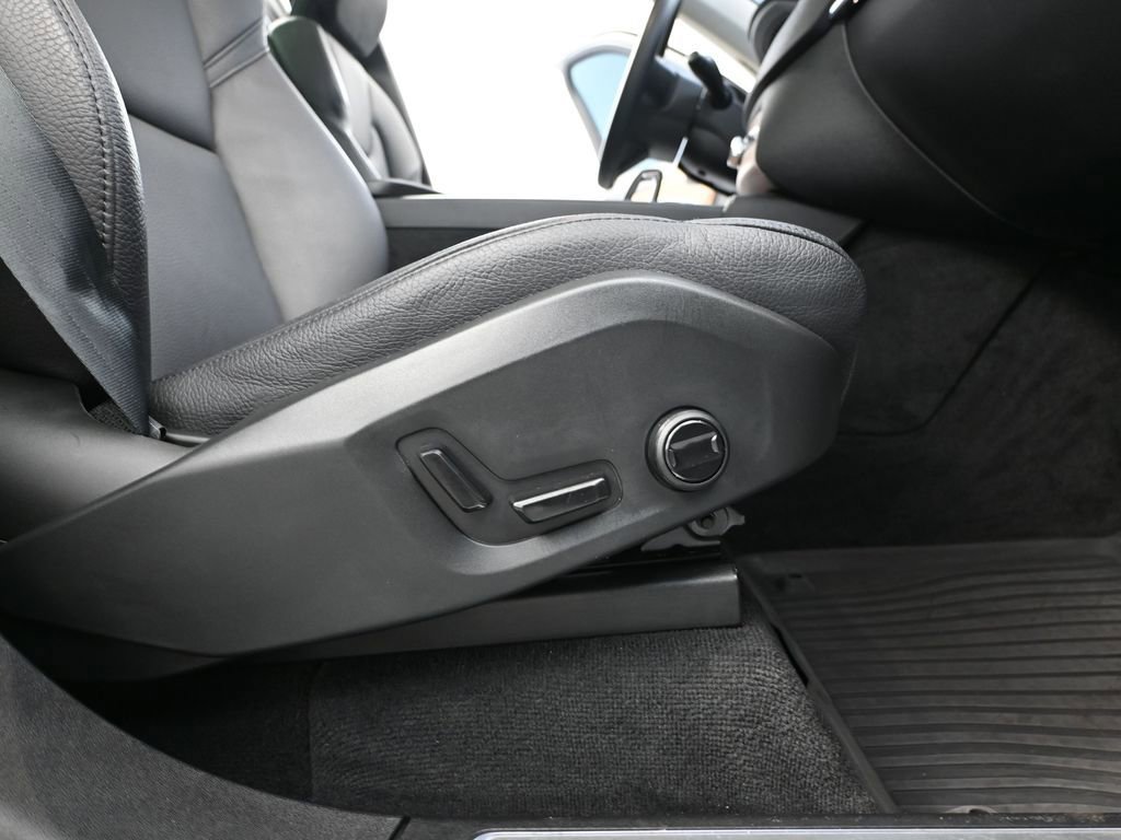 Used 2024 Volvo XC90 B5 Plus image 53