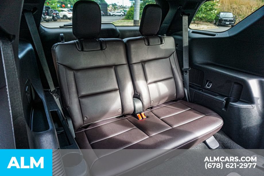 Used 2026 Ford Explorer Platinum w/ LUX Leather Package AWD/4WD image 22